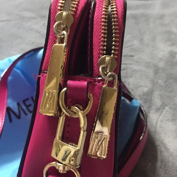 Antonio Melani Pink crossbody shoulder purse - Picture 8 of 8